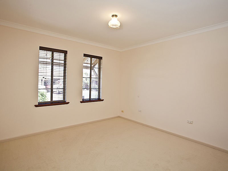 3/32 Canning Road, Kalamunda WA 6076