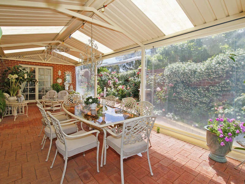 1 River Bank Blvd, South Guildford WA 6055