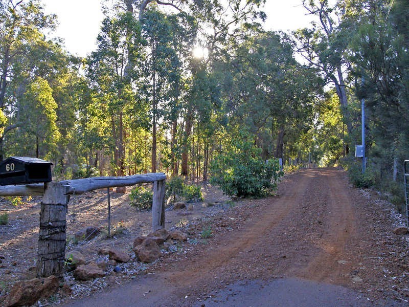 60 Reeds Road, Carmel WA 6076
