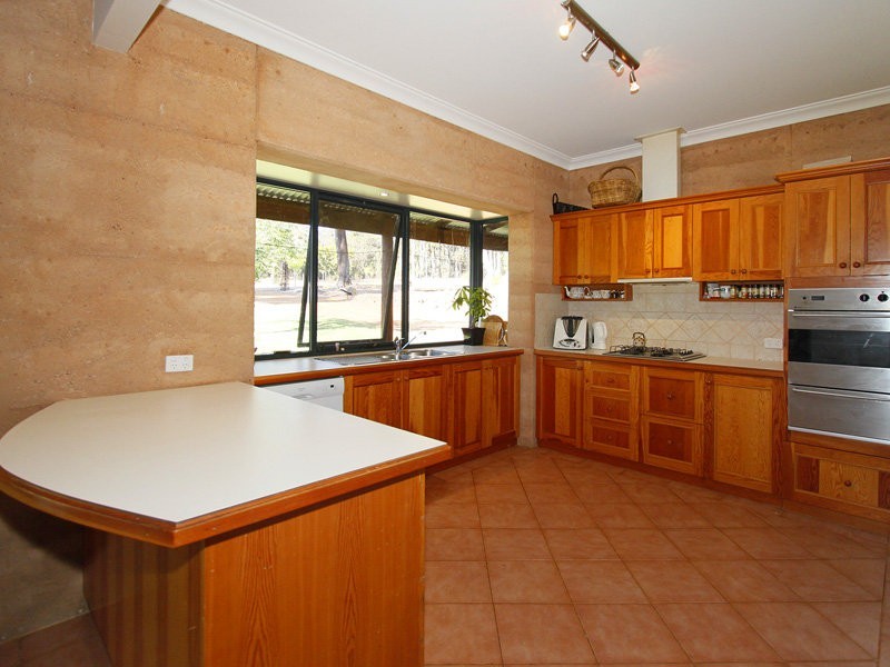 60 Reeds Road, Carmel WA 6076