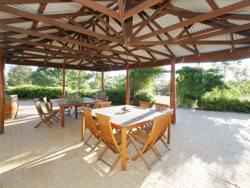 60 Reeds Road, Carmel WA 6076