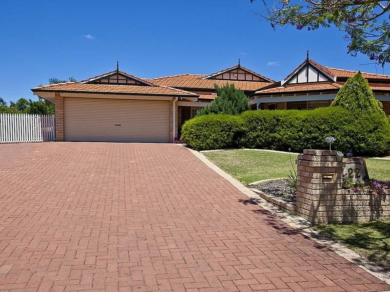 22 Maple Crescent, Helena Valley WA 6056