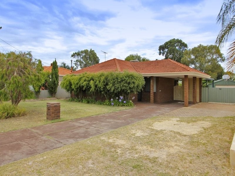 5 Gimlet Court, Forrestfield WA 6058
