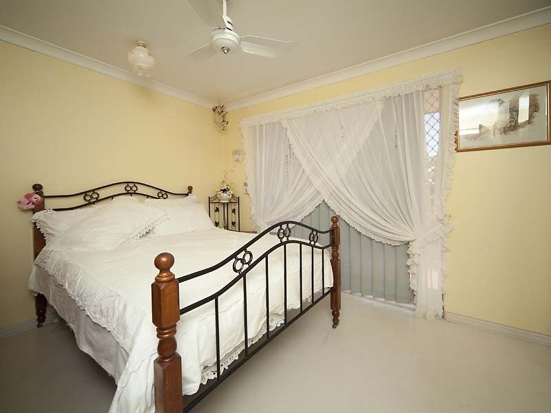 102 Newburn Road, High Wycombe WA 6057