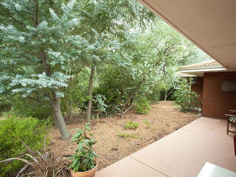 1 Henderson Road, Stoneville WA 6081