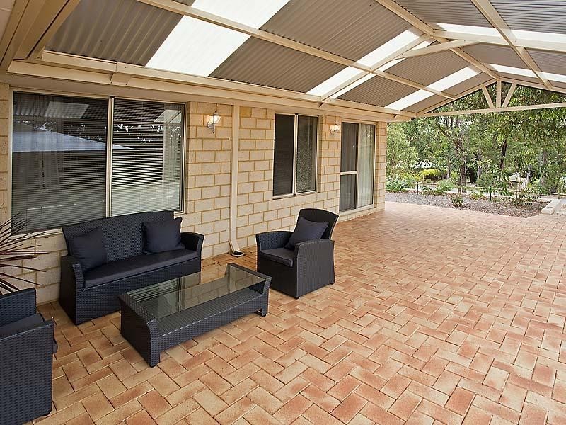 1 Turner Court, Mount Helena WA 6082