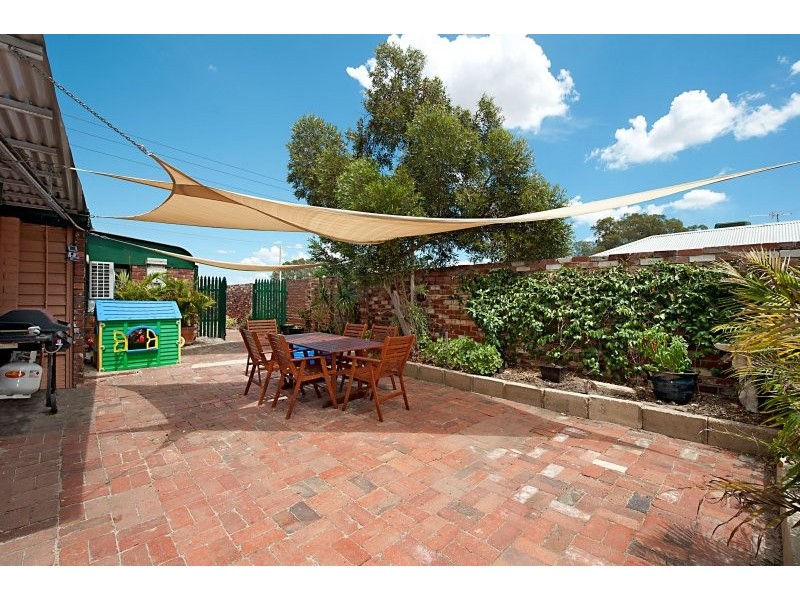 279 Morrison Road, Swan View WA 6056