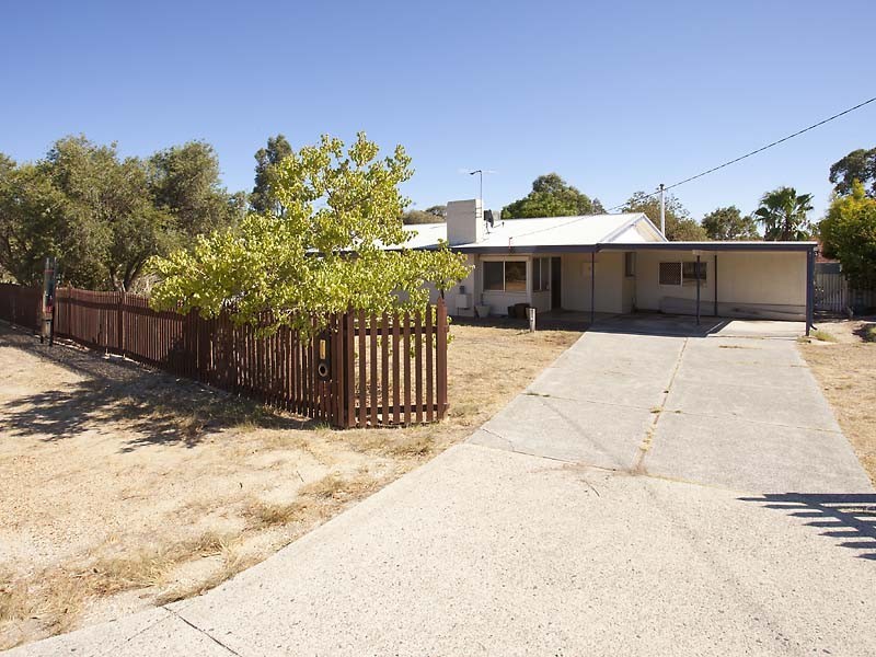 1 Clianthus Way, Koongamia WA 6056