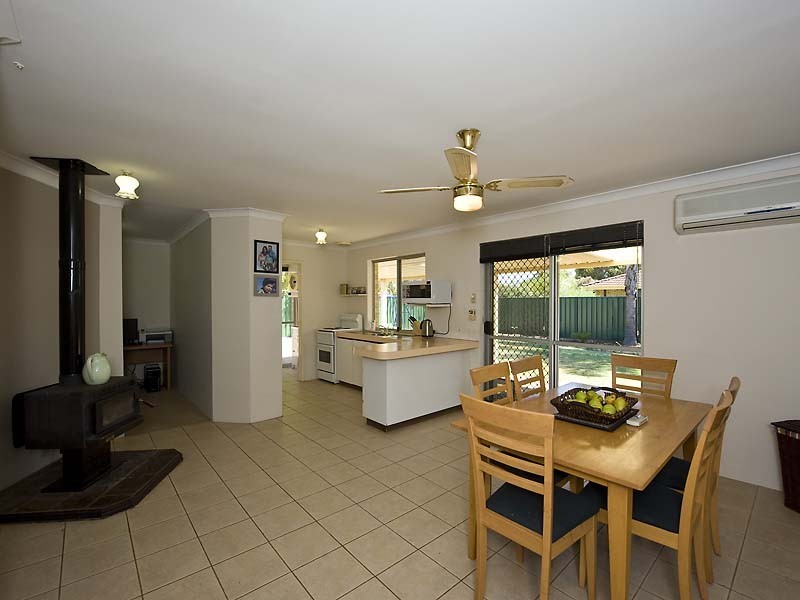 2 Onyx Court, High Wycombe WA 6057