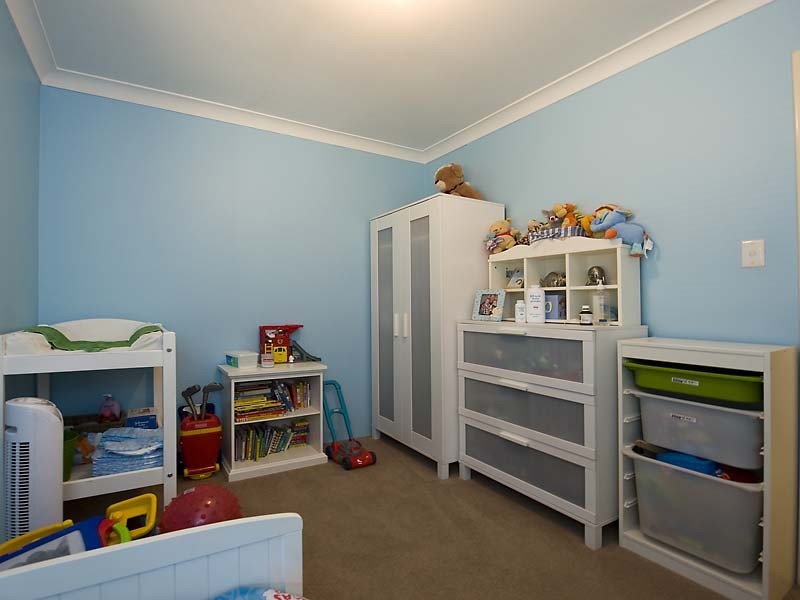 2 Onyx Court, High Wycombe WA 6057