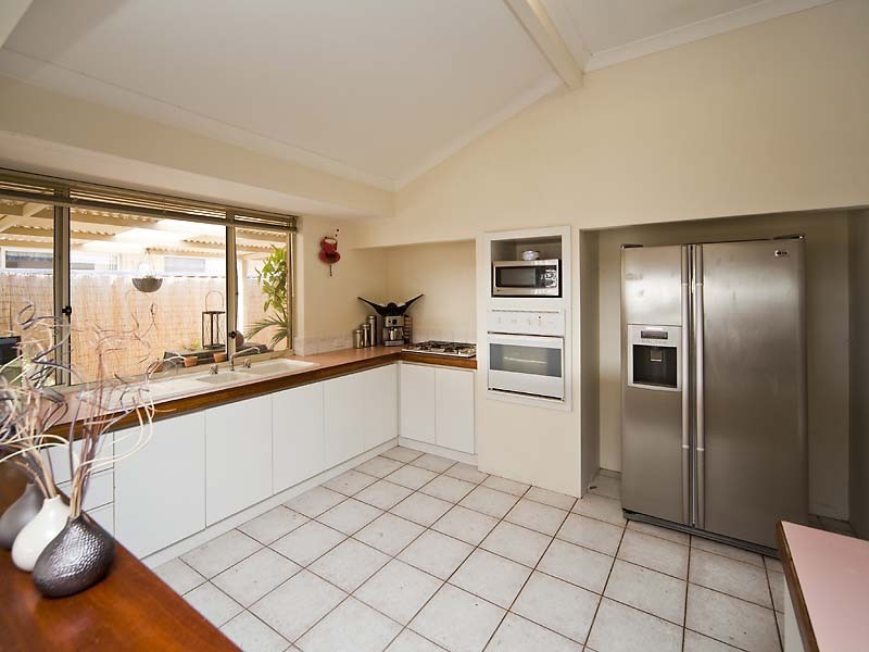 29 Torquata Boulevard, Helena Valley WA 6056