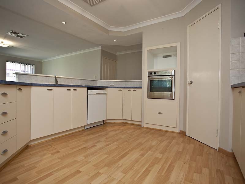 24 Matuka Mews, Maida Vale WA 6057
