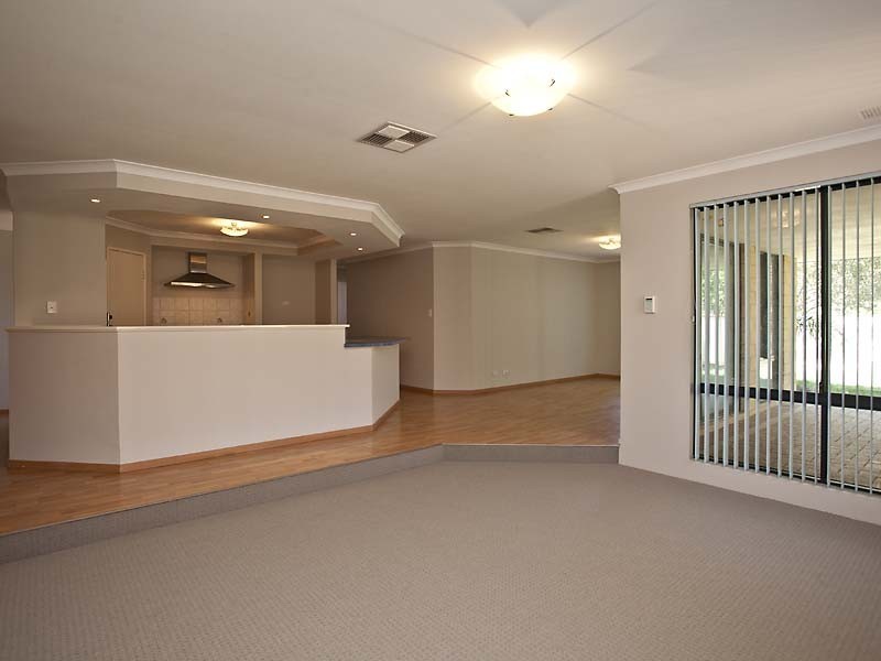 24 Matuka Mews, Maida Vale WA 6057