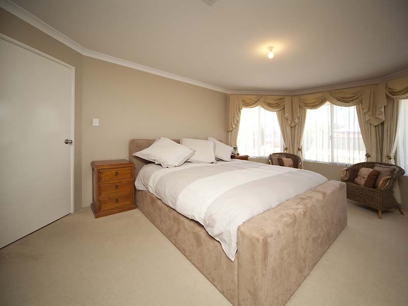 31 Upwood Circle, High Wycombe WA 6057