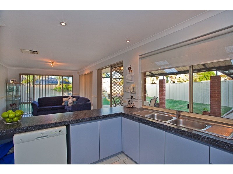 13 Joudah Court, High Wycombe WA 6057