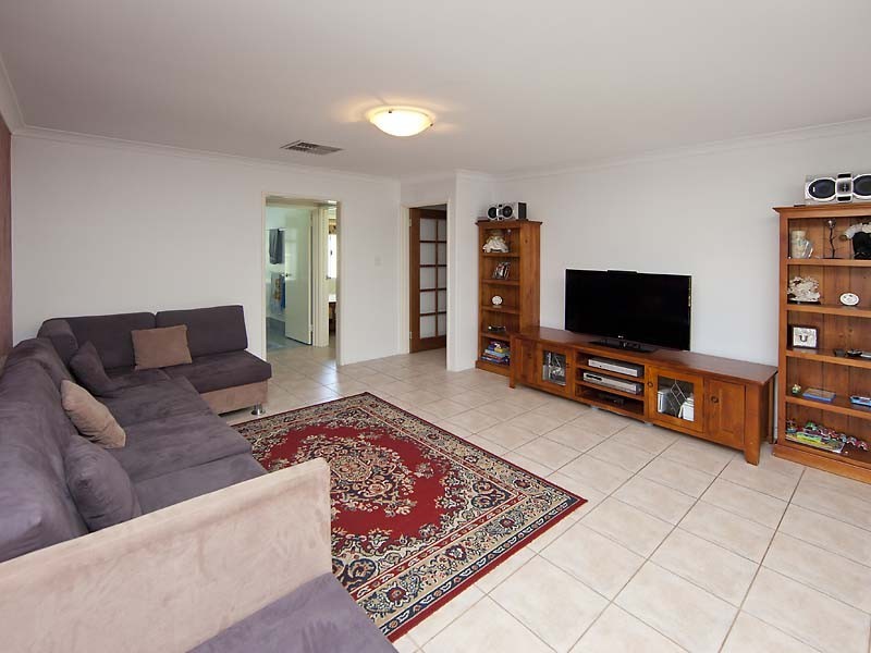 30 Denver Rise, High Wycombe WA 6057