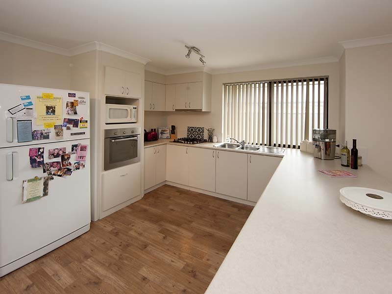 4 Nottingham Green, High Wycombe WA 6057