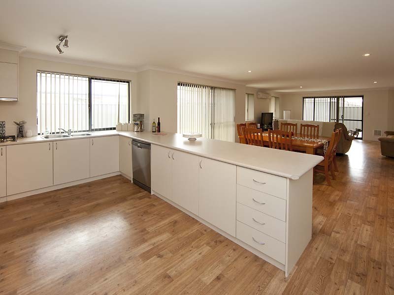 4 Nottingham Green, High Wycombe WA 6057