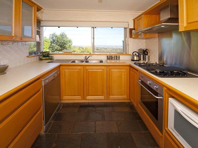 19 Boorabilla Way, Greenmount WA 6056
