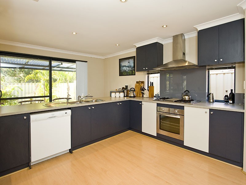 44 Buttercup Cresent, High Wycombe WA 6057