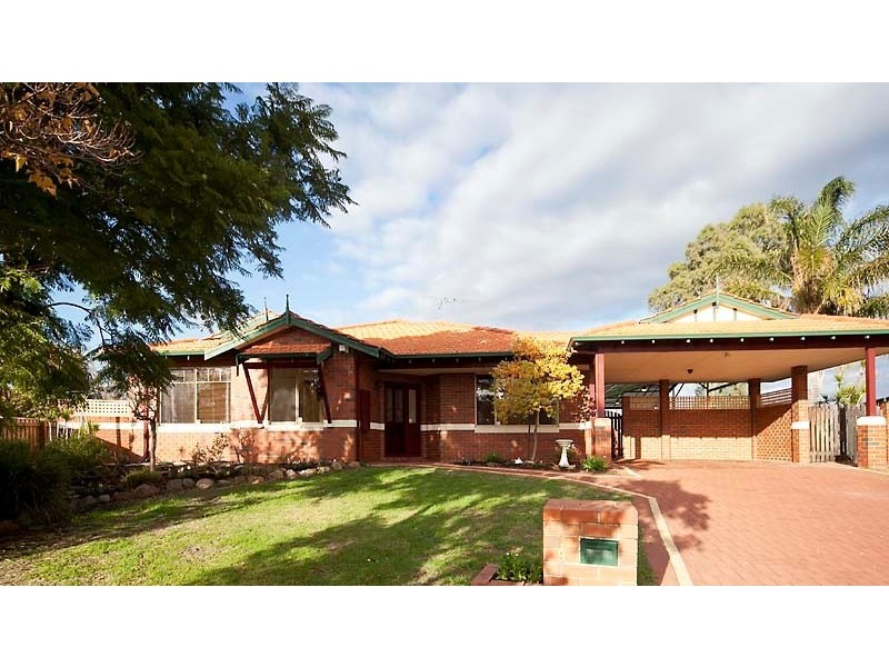 9 Tallow Grove, Helena Valley WA 6056