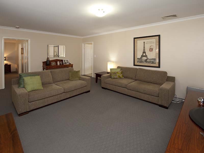 14 Nottingham Green, High Wycombe WA 6057