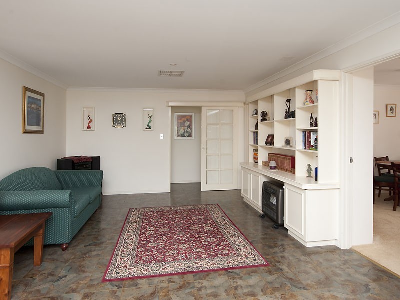 3 Betula Court, Helena Valley WA 6056