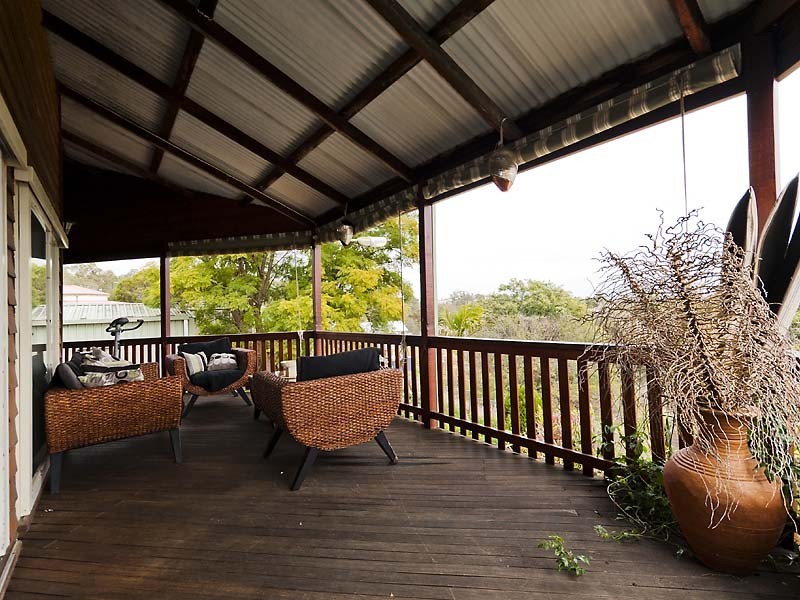 10 MulberryTree Close, Swan View WA 6056