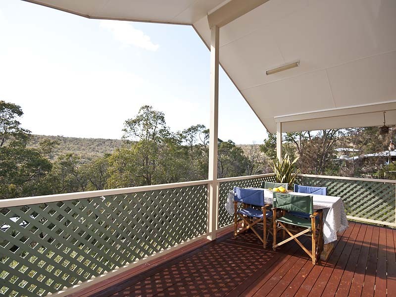 8 Sunset Hill Road, Swan View WA 6056