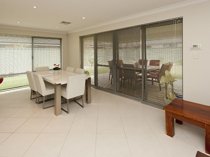 23 Denver Rise, High Wycombe WA 6057