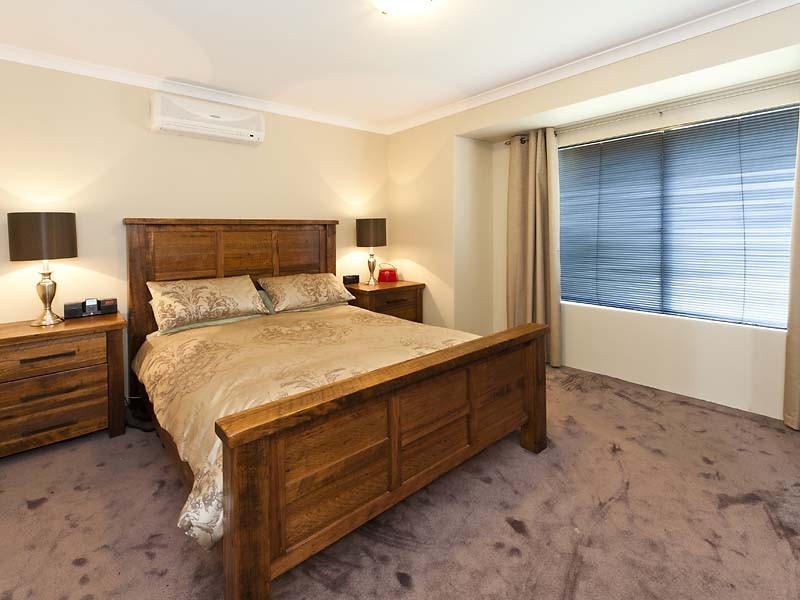 5 Kunzea Close, Maida Vale WA 6057