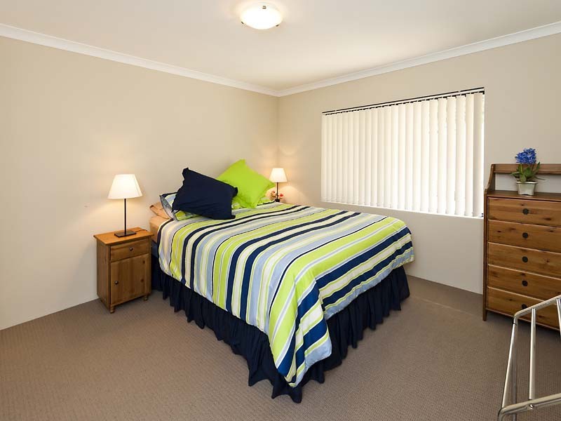 5 Kunzea Close, Maida Vale WA 6057