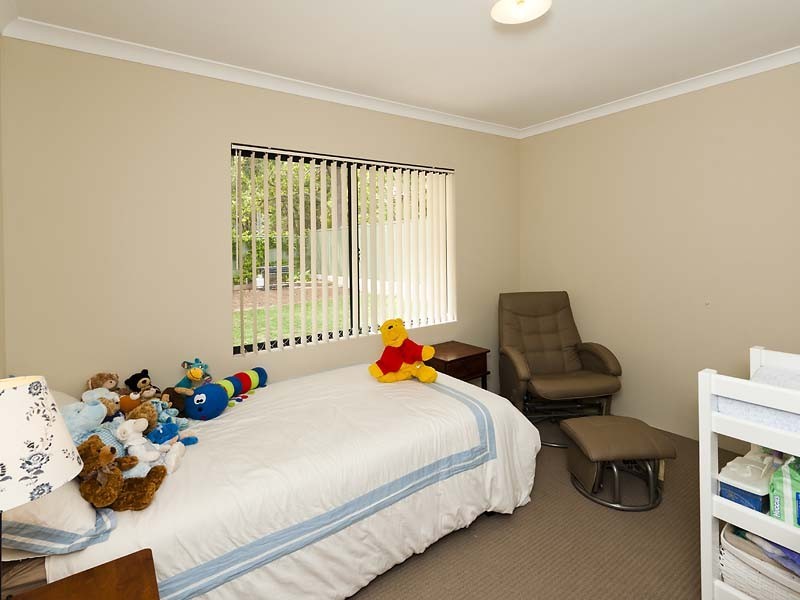 5 Kunzea Close, Maida Vale WA 6057