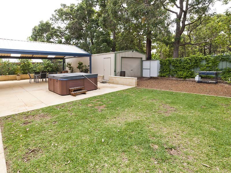 5 Kunzea Close, Maida Vale WA 6057