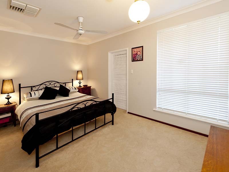 3 Morrell Way, Lesmurdie WA 6076