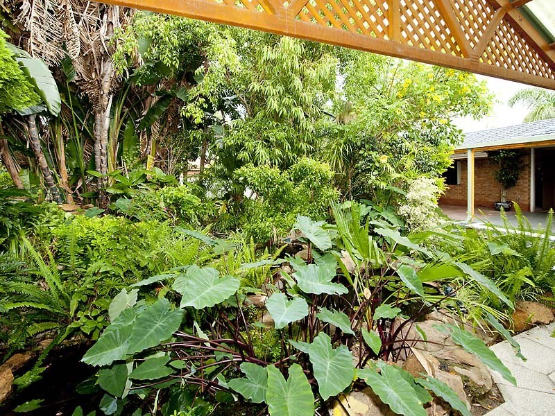 3 Morrell Way, Lesmurdie WA 6076