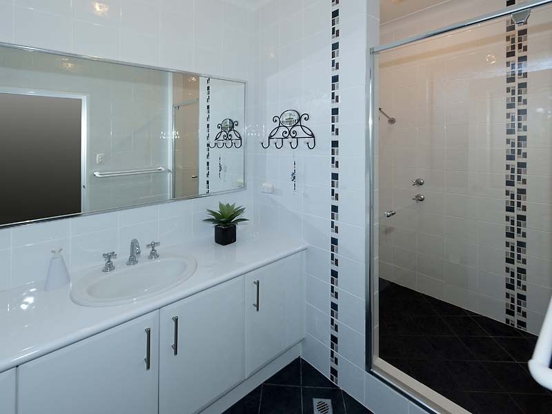 3 Morrell Way, Lesmurdie WA 6076