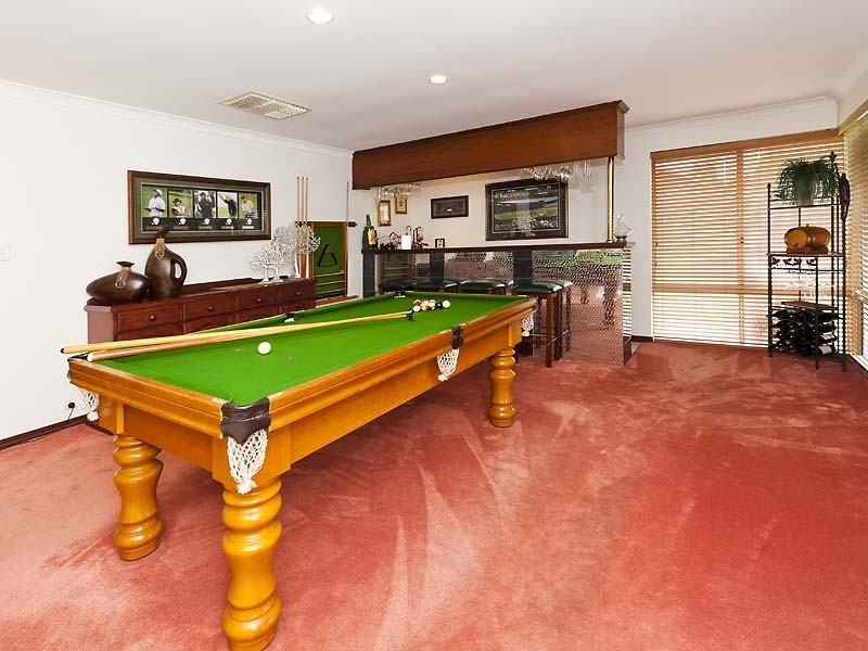 28 Robinia Rise, Helena Valley WA 6056