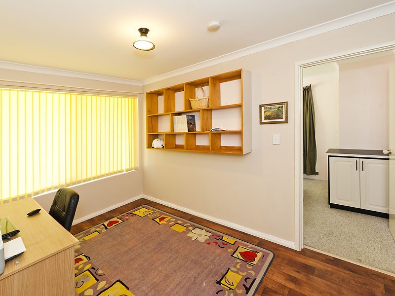 22 Ruby Way, Maida Vale WA 6057