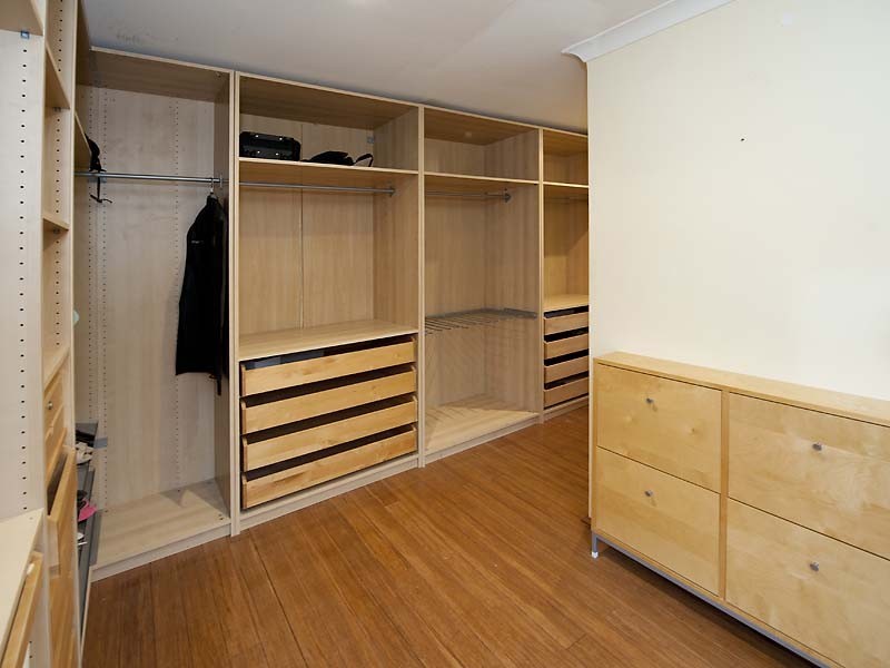 25 Golden Ash Gardens, Helena Valley WA 6056