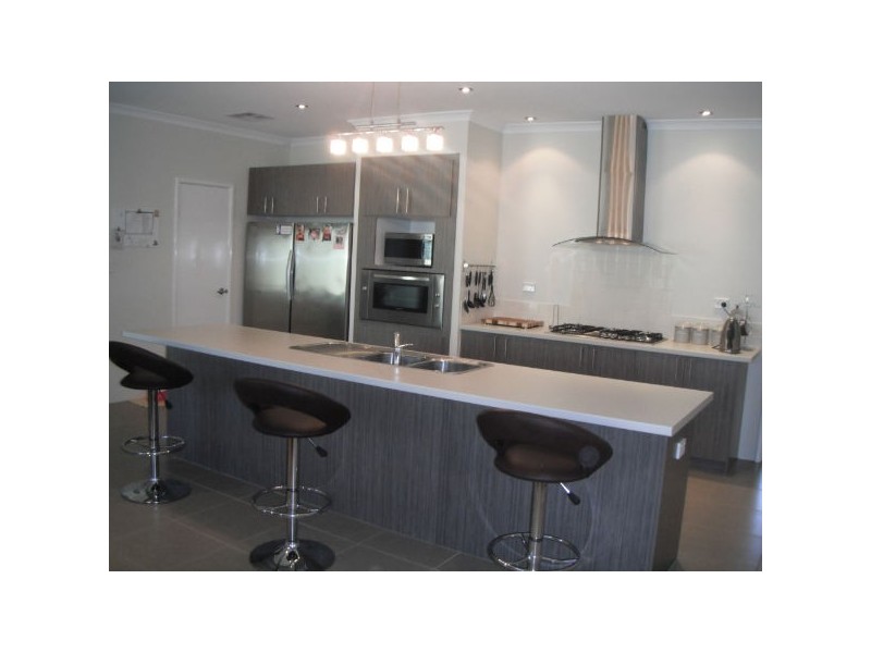 50 Drummond Gardens, Helena Valley WA 6056