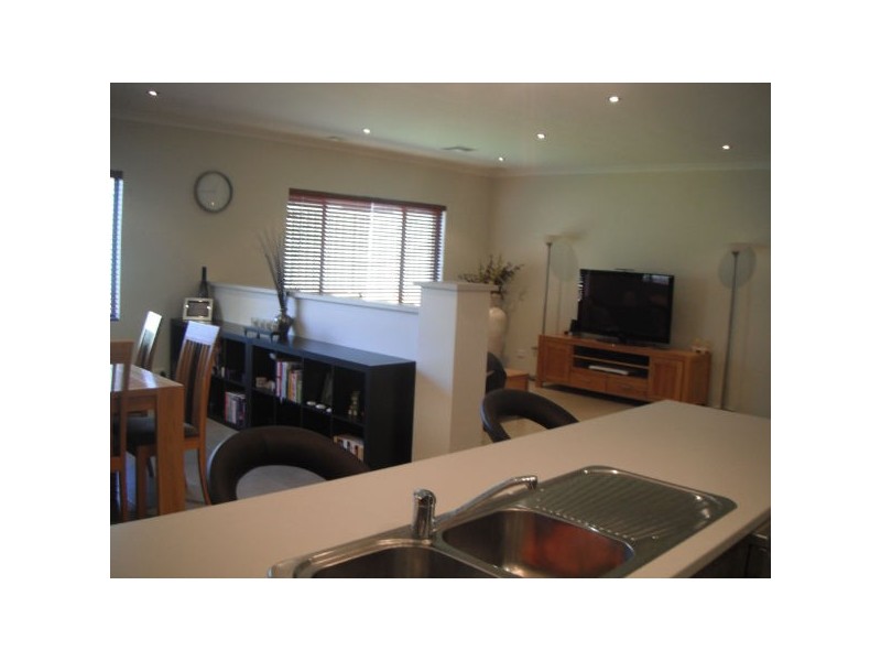 50 Drummond Gardens, Helena Valley WA 6056