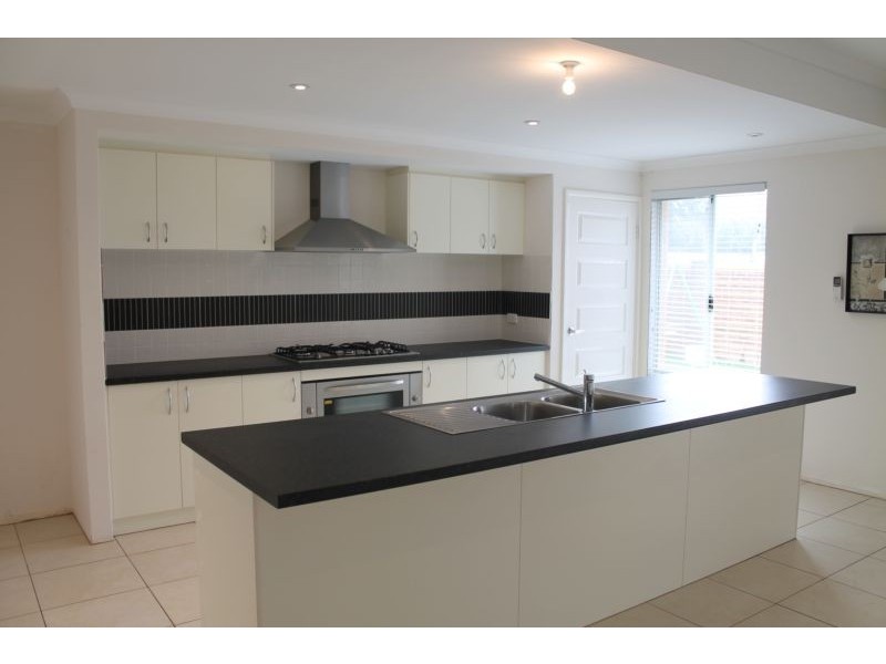 2 Kemp Court, Helena Valley WA 6056