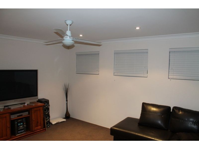 2 Kemp Court, Helena Valley WA 6056