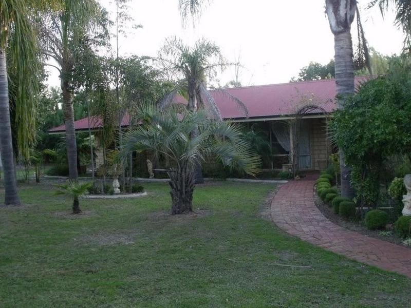 15 Sing Garden, Walliston WA 6076