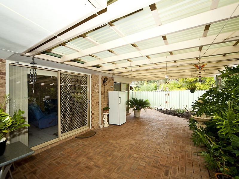 16 Settler Place, Greenmount WA 6056