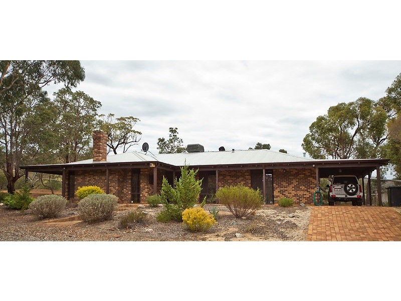 34 Canter Court, Orange Grove WA 6109