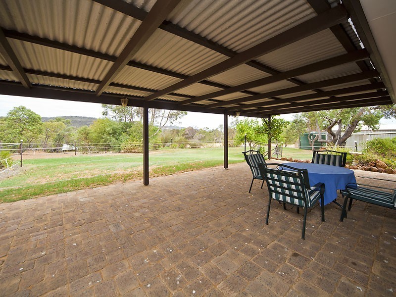 34 Canter Court, Orange Grove WA 6109