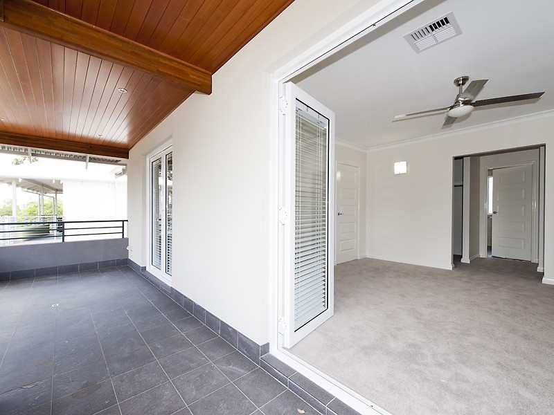 27 Centaur Circle, Woodbridge WA 6056