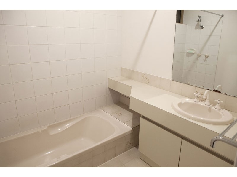 b/4 Mardi Court, Armadale WA 6112